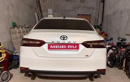 Toyota Camry, 2018 год, 3 200 000 рублей, 4 фотография