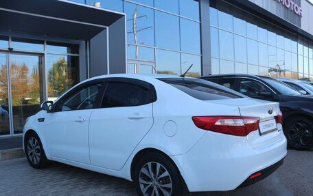 KIA Rio III рестайлинг, 2014 год, 820 000 рублей, 4 фотография
