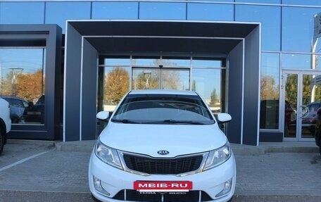 KIA Rio III рестайлинг, 2014 год, 820 000 рублей, 2 фотография