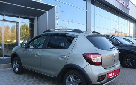 Renault Sandero II рестайлинг, 2021 год, 1 100 000 рублей, 4 фотография