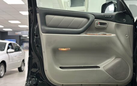 Toyota Land Cruiser 100 рестайлинг 2, 2007 год, 1 653 000 рублей, 14 фотография