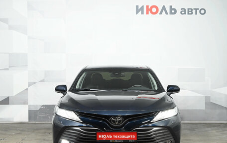 Toyota Camry, 2018 год, 2 650 000 рублей, 2 фотография