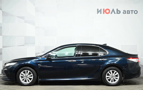 Toyota Camry, 2018 год, 2 650 000 рублей, 8 фотография