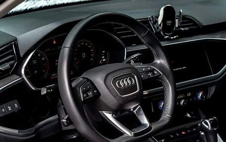 Audi Q3, 2022 год, 2 399 999 рублей, 5 фотография