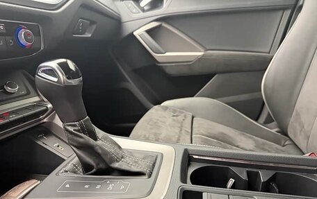 Audi Q3, 2022 год, 2 399 999 рублей, 8 фотография
