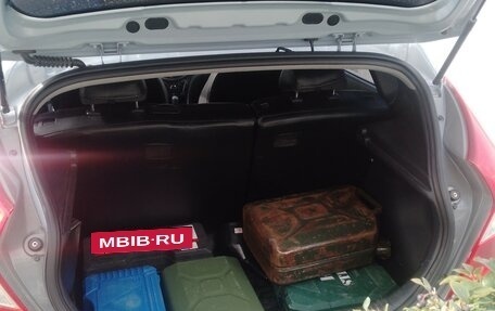 Hyundai Solaris II рестайлинг, 2011 год, 650 000 рублей, 5 фотография