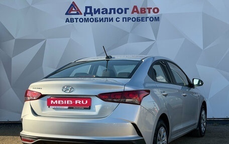 Hyundai Solaris II рестайлинг, 2021 год, 1 850 000 рублей, 6 фотография