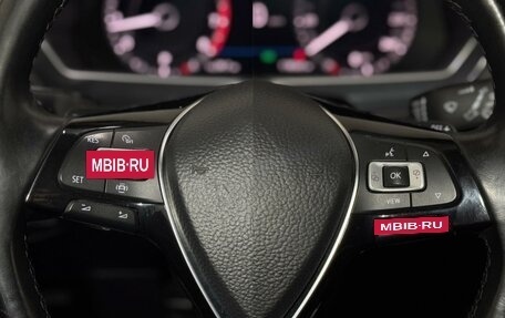 Volkswagen Tiguan II, 2018 год, 2 399 000 рублей, 15 фотография