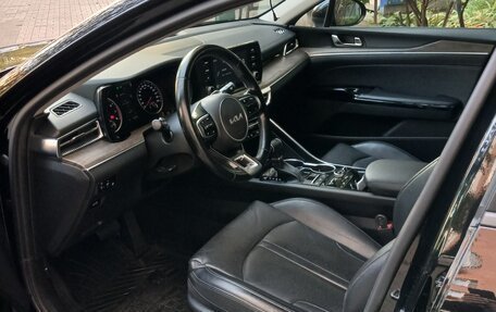 KIA K5, 2021 год, 2 400 000 рублей, 9 фотография
