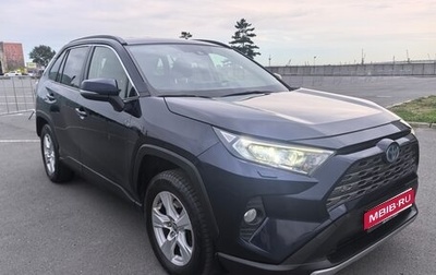Toyota RAV4, 2021 год, 3 550 000 рублей, 1 фотография