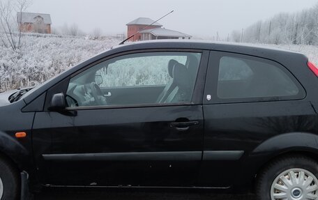 Ford Fiesta, 2007 год, 334 000 рублей, 11 фотография