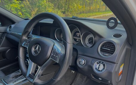 Mercedes-Benz C-Класс, 2012 год, 1 850 000 рублей, 19 фотография