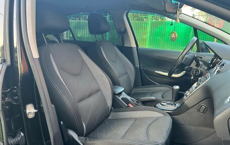 Peugeot 408 I рестайлинг, 2013 год, 360 000 рублей, 7 фотография