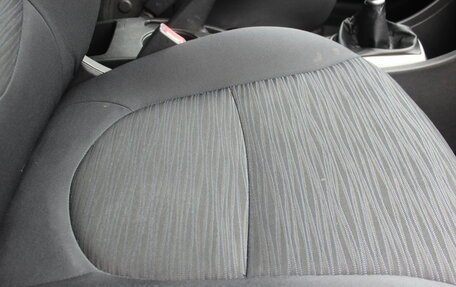 Hyundai Solaris II рестайлинг, 2014 год, 827 000 рублей, 15 фотография