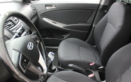 Hyundai Solaris II рестайлинг, 2014 год, 827 000 рублей, 10 фотография