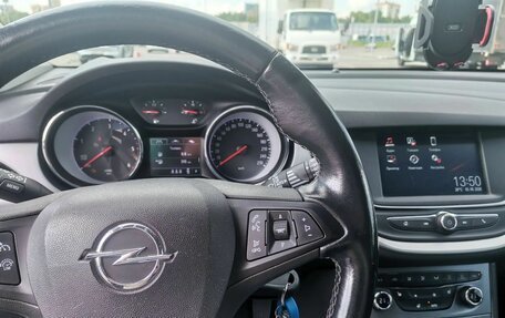 Opel Astra K, 2019 год, 1 350 000 рублей, 9 фотография