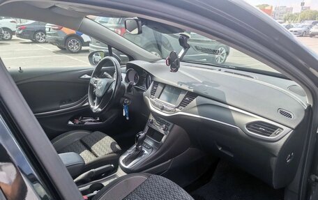 Opel Astra K, 2019 год, 1 350 000 рублей, 10 фотография