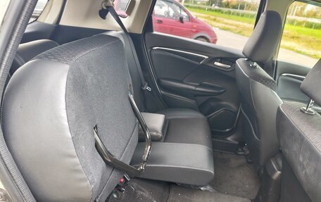 Honda Fit III, 2014 год, 900 000 рублей, 7 фотография
