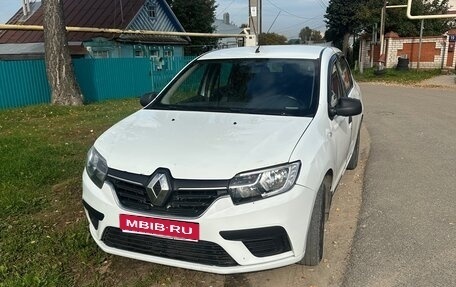 Renault Logan II, 2019 год, 450 000 рублей, 1 фотография