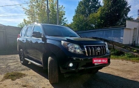 Toyota Land Cruiser Prado 150 рестайлинг 2, 2010 год, 3 075 000 рублей, 2 фотография