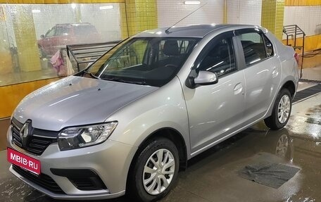 Renault Logan II, 2021 год, 930 000 рублей, 1 фотография
