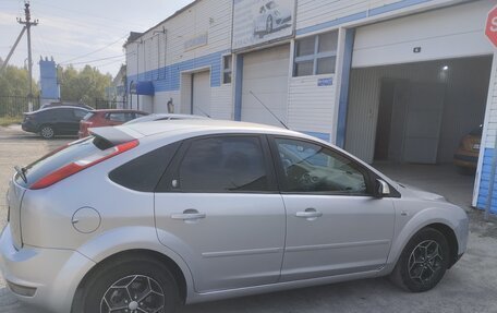 Ford Focus II рестайлинг, 2006 год, 440 000 рублей, 2 фотография
