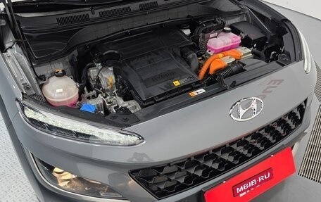 Hyundai Kona I, 2022 год, 2 193 000 рублей, 18 фотография