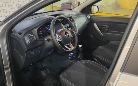 Renault Logan II, 2021 год, 930 000 рублей, 9 фотография