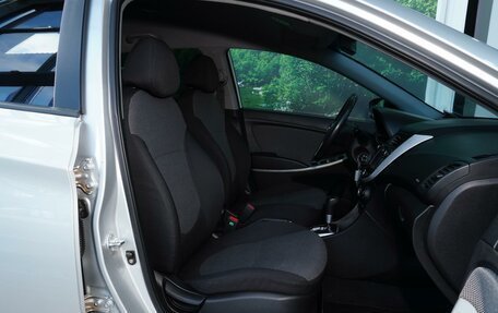 Hyundai Solaris II рестайлинг, 2013 год, 848 000 рублей, 8 фотография
