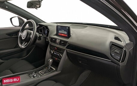 Mazda CX-4, 2023 год, 2 800 000 рублей, 11 фотография