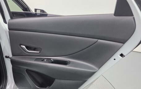 Hyundai Avante, 2024 год, 1 690 000 рублей, 15 фотография
