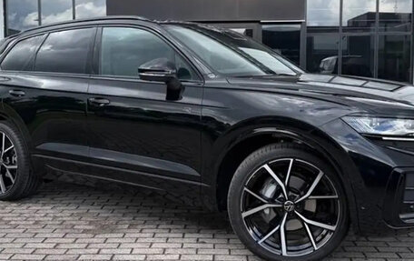 Volkswagen Touareg III, 2025 год, 12 000 000 рублей, 2 фотография
