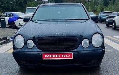 Mercedes-Benz E-Класс, 2000 год, 430 000 рублей, 1 фотография