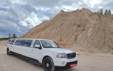 Lincoln Navigator, 2004 год, 450 000 рублей, 1 фотография