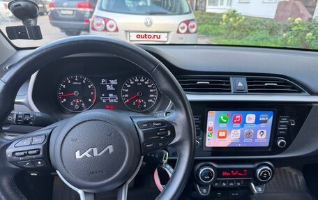 KIA Rio IV, 2021 год, 1 930 000 рублей, 6 фотография