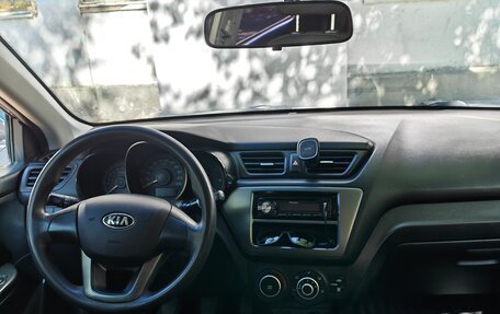 KIA Rio III рестайлинг, 2013 год, 700 000 рублей, 6 фотография