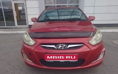 Hyundai Solaris II рестайлинг, 2013 год, 811 000 рублей, 2 фотография