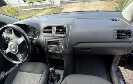 Volkswagen Polo VI (EU Market), 2012 год, 680 000 рублей, 2 фотография