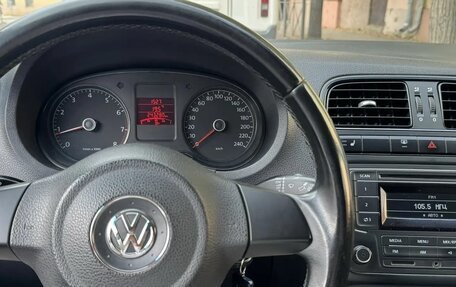 Volkswagen Polo VI (EU Market), 2012 год, 680 000 рублей, 6 фотография