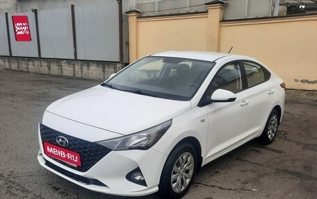 Hyundai Solaris II рестайлинг, 2021 год, 1 520 000 рублей, 1 фотография