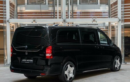 Mercedes-Benz V-Класс, 2026 год, 12 290 000 рублей, 2 фотография