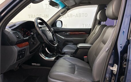 Toyota Land Cruiser Prado 120 рестайлинг, 2006 год, 1 985 000 рублей, 8 фотография