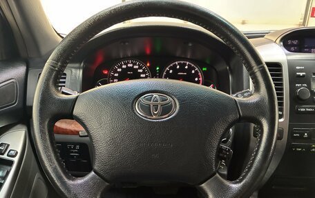Toyota Land Cruiser Prado 120 рестайлинг, 2006 год, 1 985 000 рублей, 16 фотография