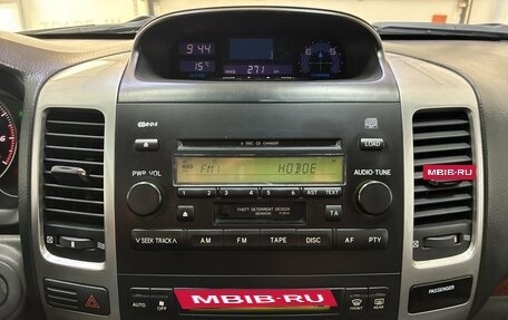 Toyota Land Cruiser Prado 120 рестайлинг, 2006 год, 1 985 000 рублей, 19 фотография