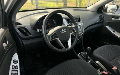 Hyundai Solaris II рестайлинг, 2016 год, 1 160 000 рублей, 10 фотография