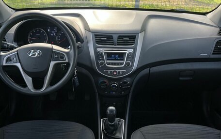 Hyundai Solaris II рестайлинг, 2016 год, 1 160 000 рублей, 9 фотография