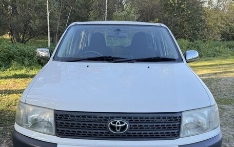 Toyota Probox I, 2011 год, 865 000 рублей, 4 фотография