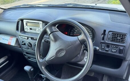Toyota Probox I, 2011 год, 865 000 рублей, 7 фотография