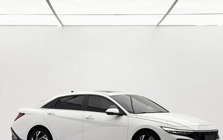 Hyundai Elantra, 2023 год, 1 490 000 рублей, 3 фотография