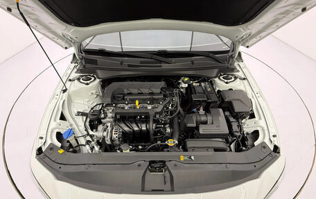 Hyundai Elantra, 2023 год, 1 490 000 рублей, 9 фотография